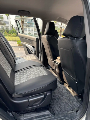 Good value, but they need sturdier elastic material at the bottom front